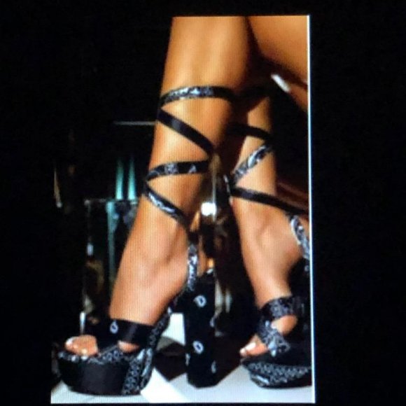 Mata Black Bandana Women's Open Toe Lace Up Chunky Platform High Heel Sandals - Picture 1 of 3